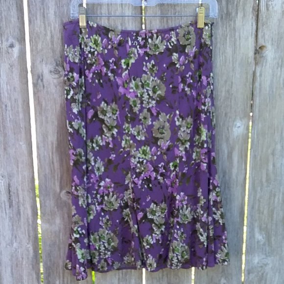 Worth Skirt 100% Silk Purple Floral Print Business Core Size 6 - Picture 2 of 5